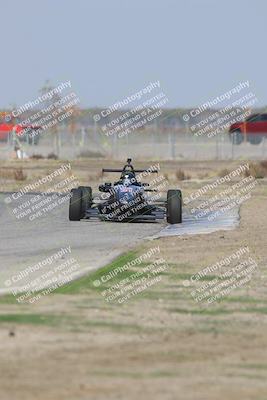 media/Oct-25-2025-CalClub SCCA (Sat) [[34c778dfbe]]/Group 3/Qualifying/